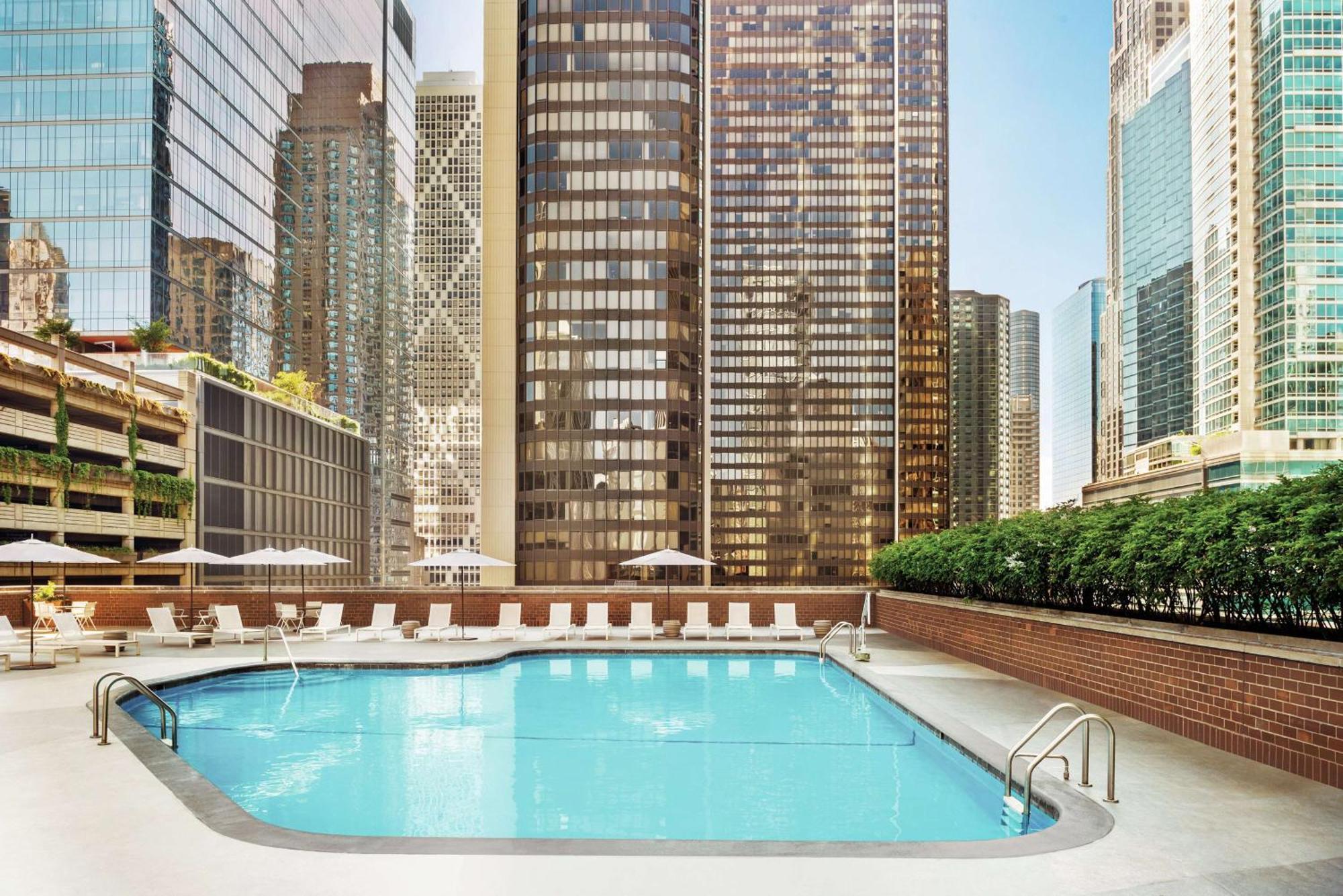 Отель Hilton Grand Vacations Club Chicago Magnificent Mile Экстерьер фото