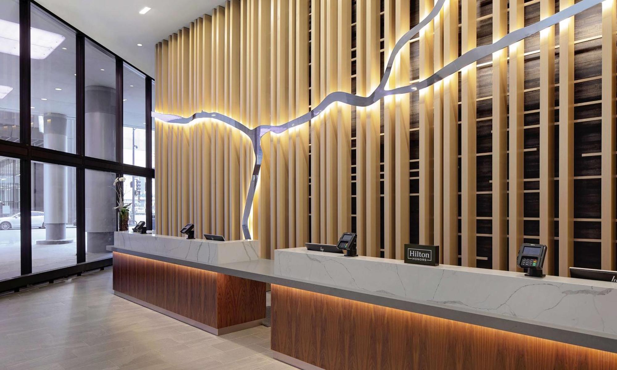 Отель Hilton Grand Vacations Club Chicago Magnificent Mile Экстерьер фото